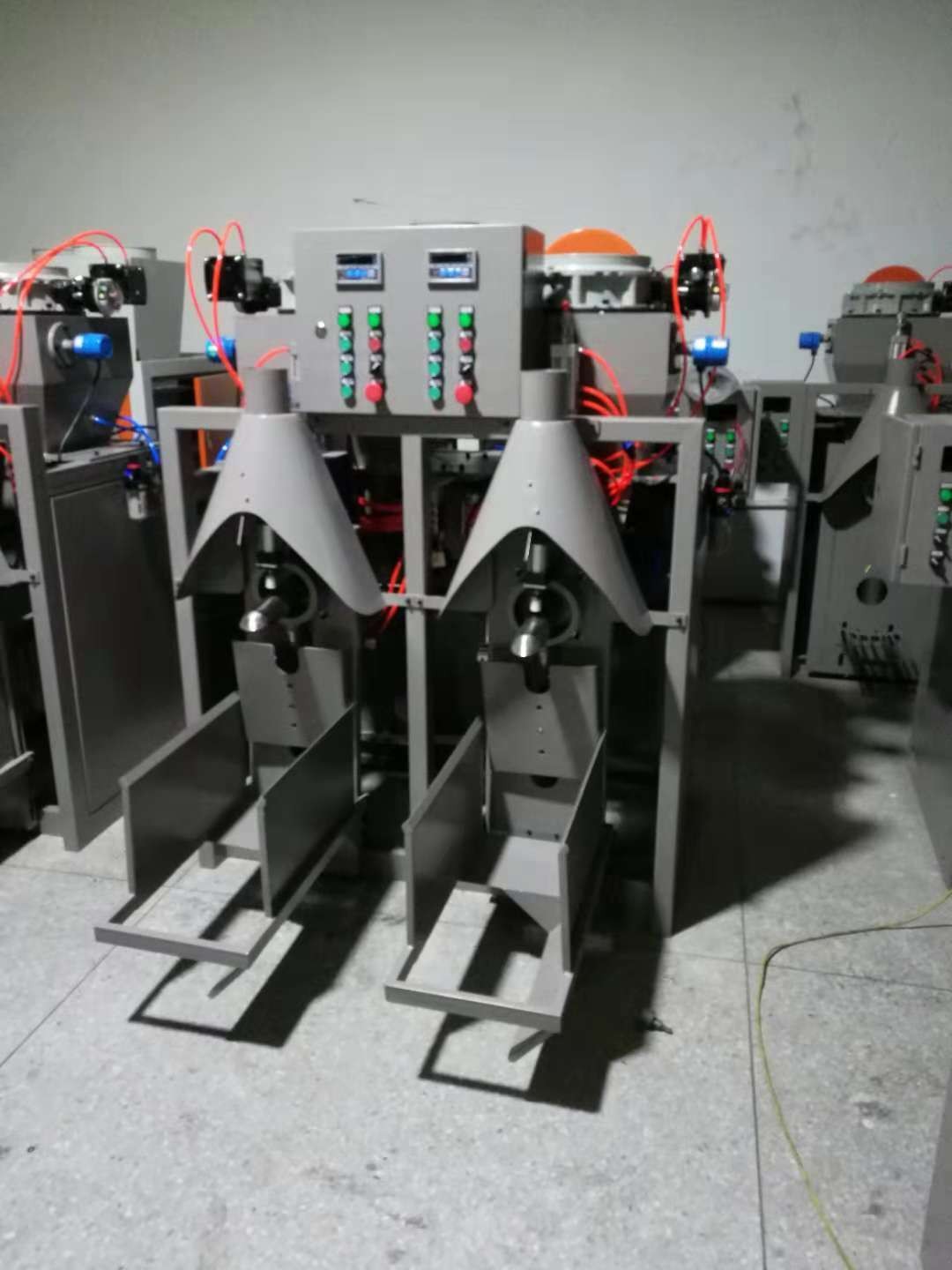 全自動灌裝機|干粉砂漿包裝機|自動灌裝機|噸袋包裝機 全自動灌裝機|干粉砂漿包裝機|自動灌裝機|噸袋包裝機