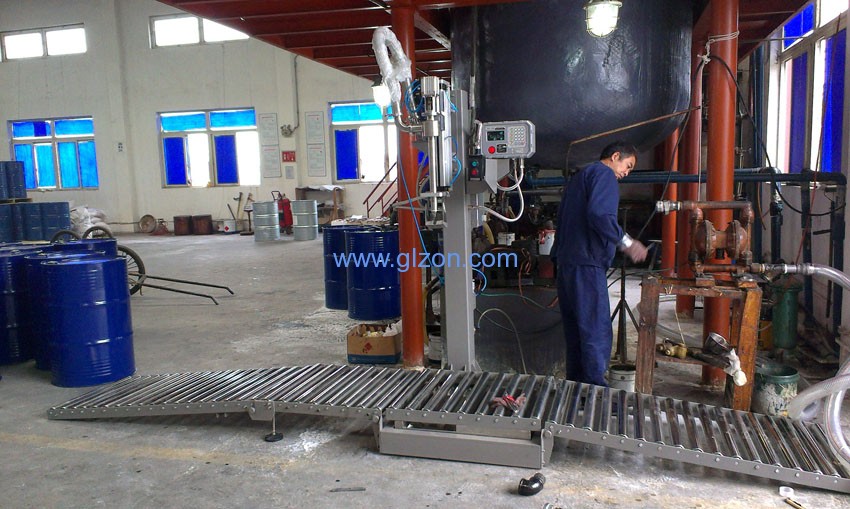 全自動灌裝機|干粉砂漿包裝機|自動灌裝機|噸袋包裝機|防爆灌裝機|涂料灌裝機|潤滑油灌裝機|液體灌裝秤|油漆灌裝機 全自動灌裝機|干粉砂漿包裝機|自動灌裝機|噸袋包裝機|防爆灌裝機|涂料灌裝機|潤滑油灌裝機|液體灌裝秤|油漆灌裝機