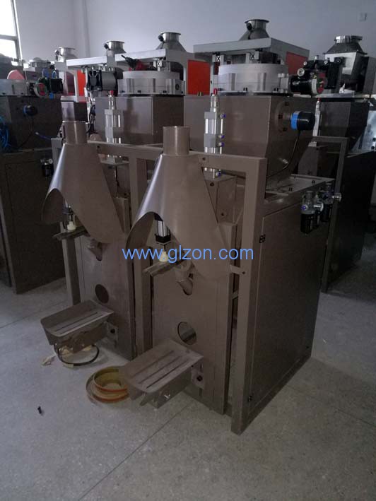 干粉砂漿包裝機,噸袋包裝機,液體灌裝機,灌裝設(shè)備廠家