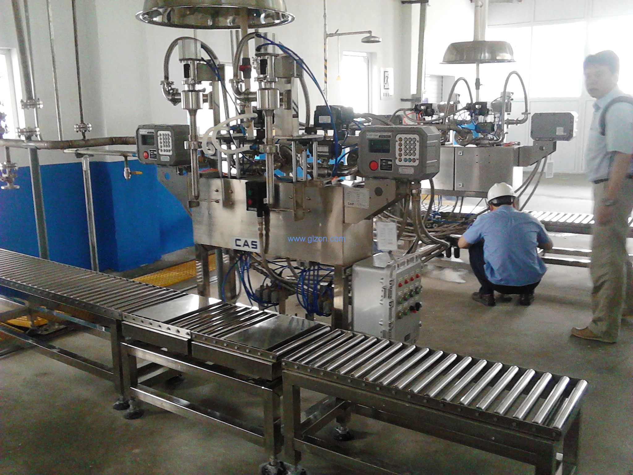 干粉砂漿包裝機(jī),噸袋包裝機(jī),液體灌裝機(jī),灌裝設(shè)備廠家 干粉砂漿包裝機(jī),噸袋包裝機(jī),液體灌裝機(jī),灌裝設(shè)備廠家