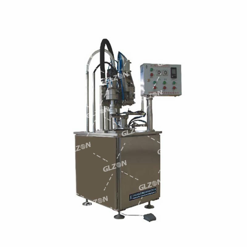 液體灌裝機(jī),稱重灌裝機(jī),定量灌裝機(jī) 液體灌裝機(jī),稱重灌裝機(jī),定量灌裝機(jī)