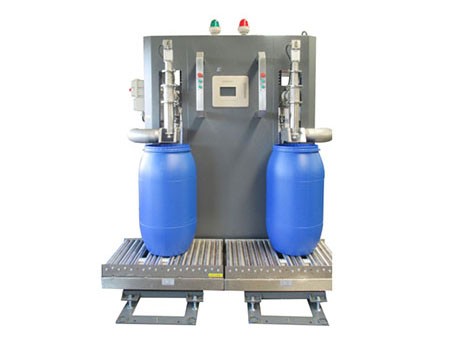 液體灌裝機(jī),稱重灌裝機(jī),定量灌裝機(jī) 液體灌裝機(jī),稱重灌裝機(jī),定量灌裝機(jī)