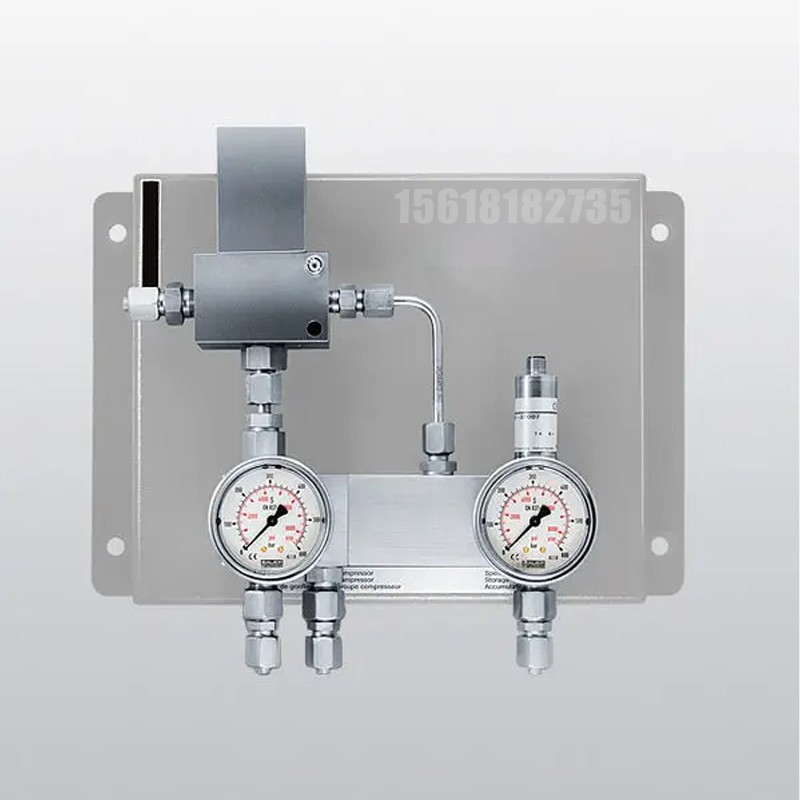 液體灌裝機,稱重灌裝機,定量灌裝機 液體灌裝機,稱重灌裝機,定量灌裝機