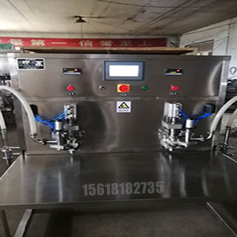 液體灌裝機(jī),稱重灌裝機(jī),定量灌裝機(jī) 液體灌裝機(jī),稱重灌裝機(jī),定量灌裝機(jī)