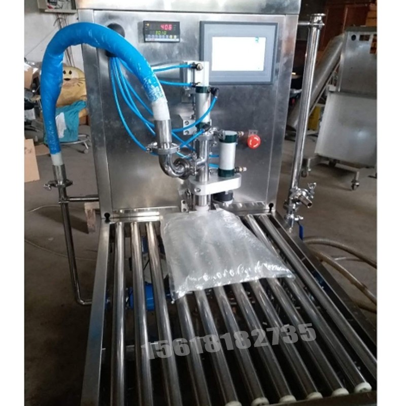 液體灌裝機,稱重灌裝機,定量灌裝機 液體灌裝機,稱重灌裝機,定量灌裝機