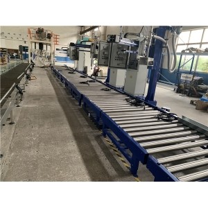 全自動直線式液體灌裝機(jī)