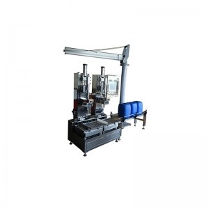 鹽酸灌裝機 瓶裝水灌裝設備 小瓶水三合一灌裝機 小瓶水灌裝包裝生產(chǎn)線