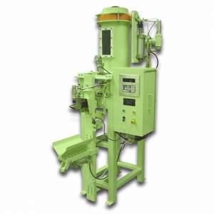 Pressure flow packing machine with visible windon