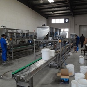 氣動式灌裝機_25升灌裝機_可對不同高粘度流體進行灌裝