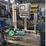 Wear-Resistant Strong Acid Filling Machine for 1-30L Adhesive/Eucalyptus Oil/Engine Oil